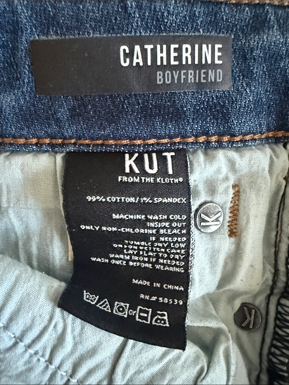 Kut from the Kloth Catherine Jeans - Picture 5 of 6